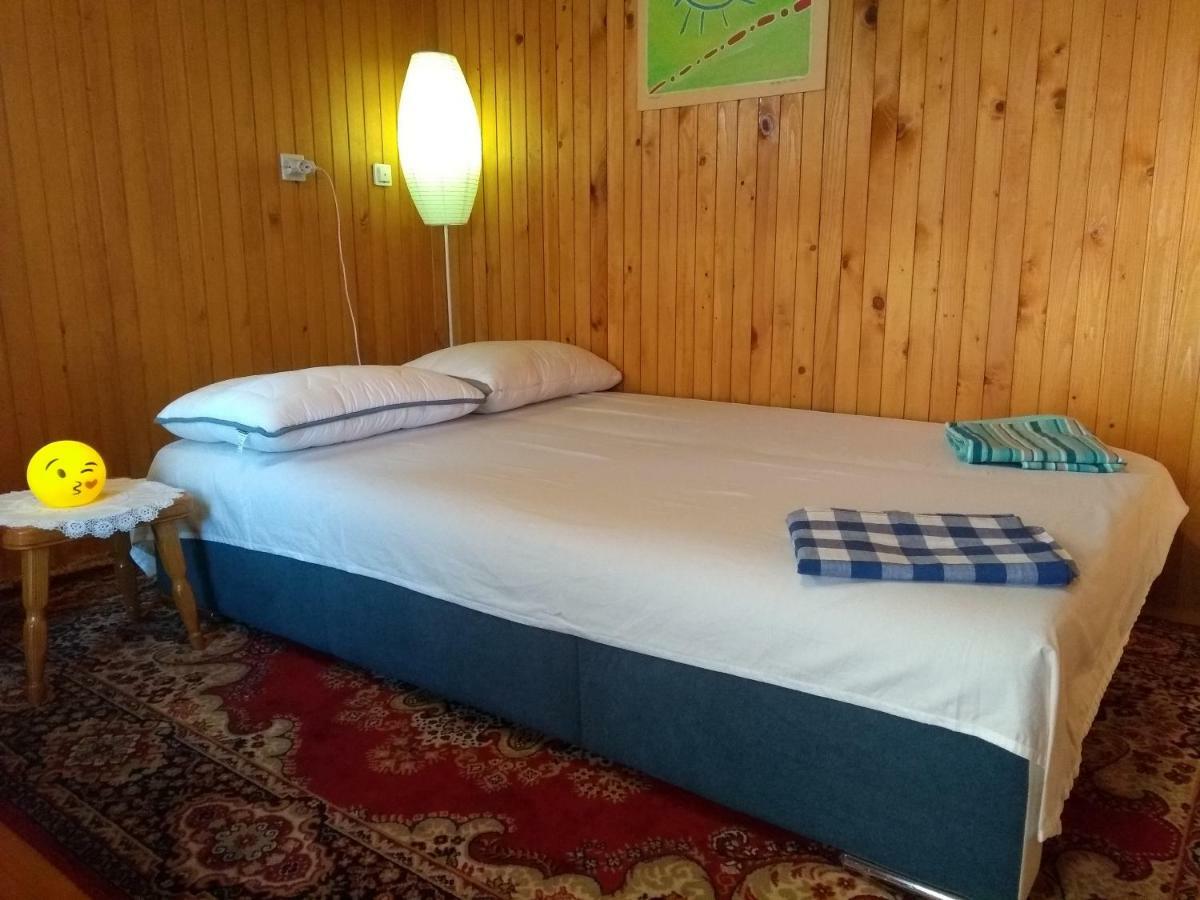 Merikotka - A Cozy Wooden Cottage, Slovenia Braslovce Esterno foto